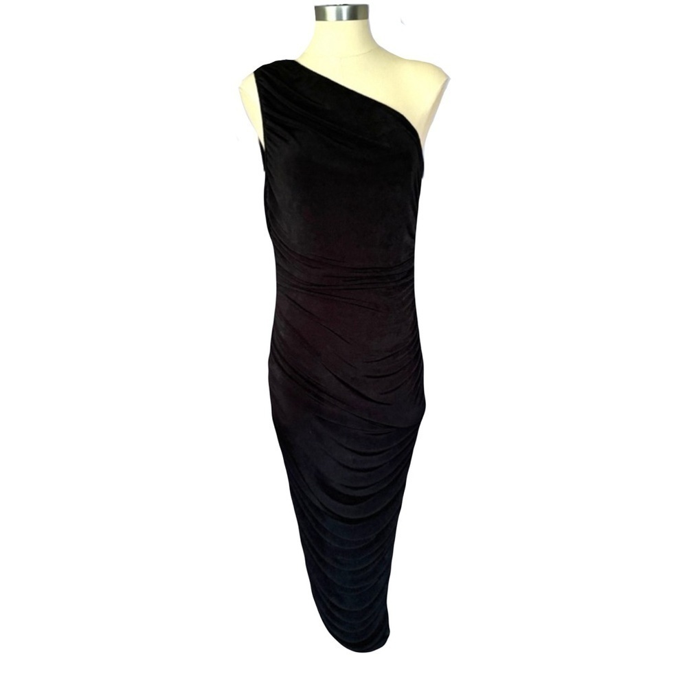 PRETTY LITTLE THING NWT women’s black one shoulder ruched slinky maxi dress